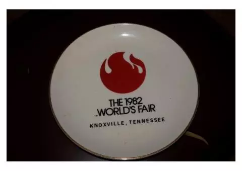 The 1982 Knoxville, Tennessee World's Fair Plate